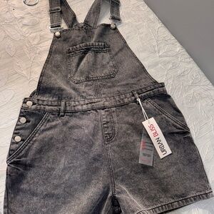 Urban Bliss Black Acid Wash Denim Short Overalls – Size US 12 (New with Tags)